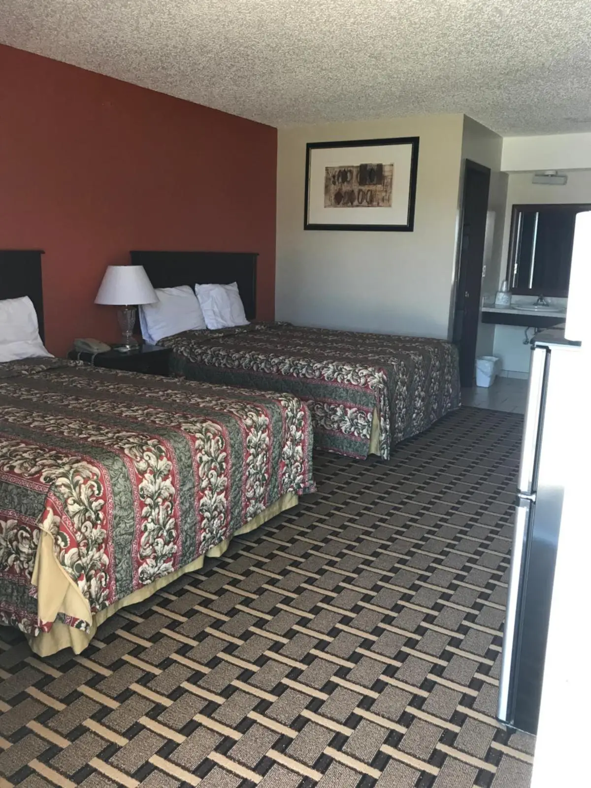 Relax Inn Henryetta 5